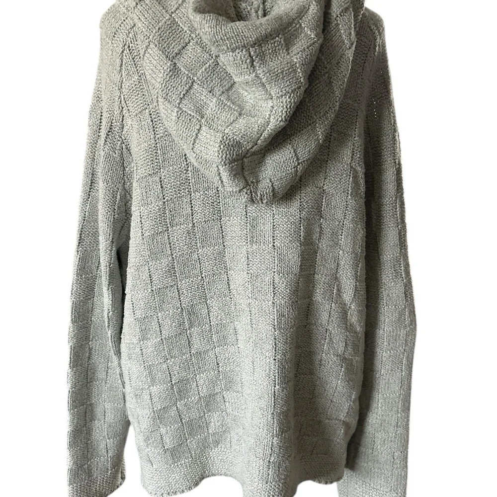 Evolution By Cyrus Phillipa Basket Weave Hooded Pull Over Sweater